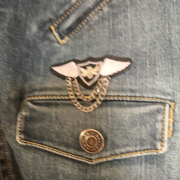 Jean jacket - Picture 6 of 8